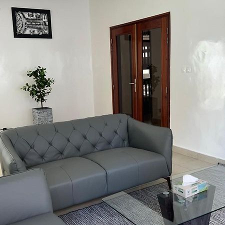 Residence La Renaissance De Dakar Ouakam Bagian luar foto