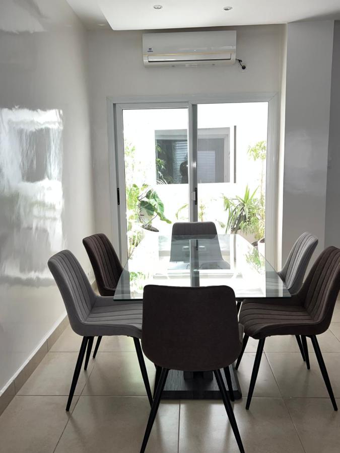 Residence La Renaissance De Dakar Ouakam Bagian luar foto