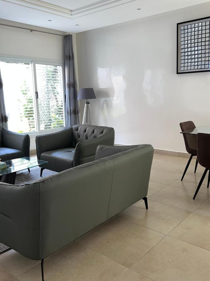 Residence La Renaissance De Dakar Ouakam Bagian luar foto