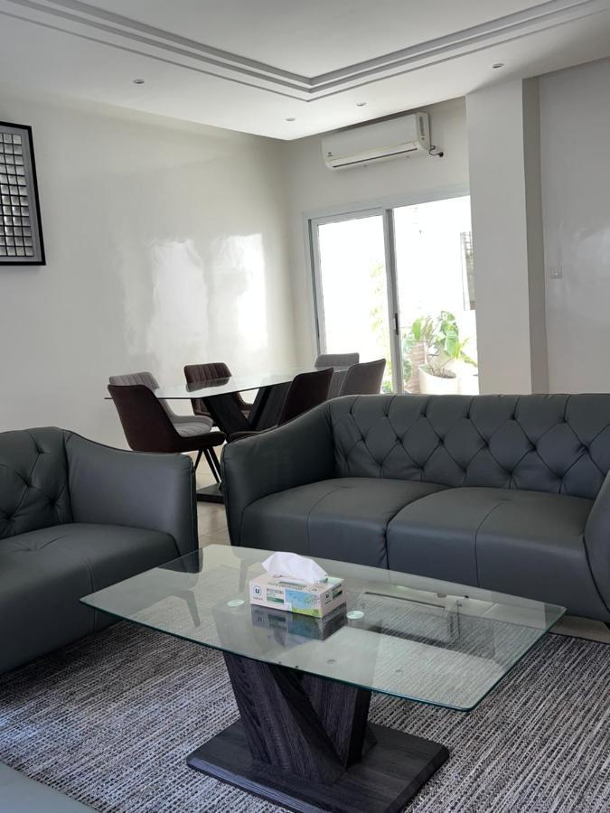 Residence La Renaissance De Dakar Ouakam Bagian luar foto