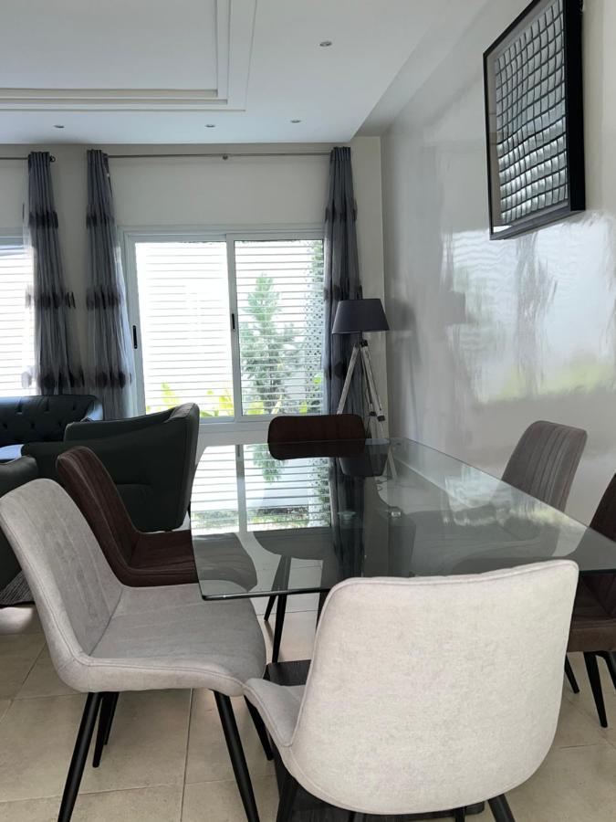Residence La Renaissance De Dakar Ouakam Bagian luar foto