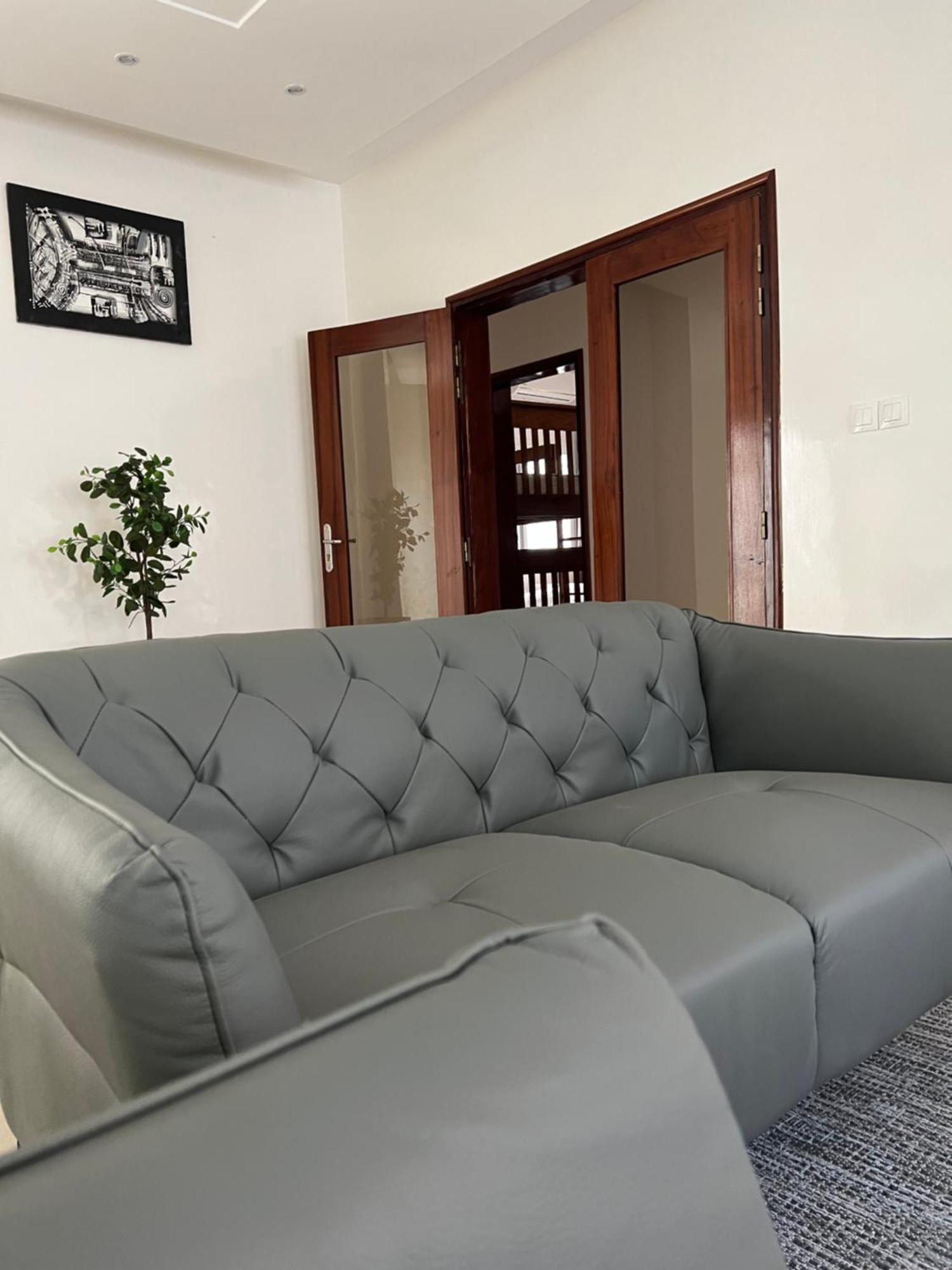 Residence La Renaissance De Dakar Ouakam Bagian luar foto